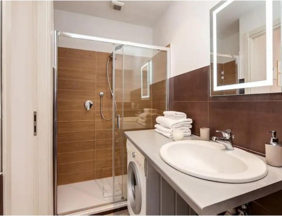 Sistine Chapel Suite Apartment Рим Екстер'єр фото